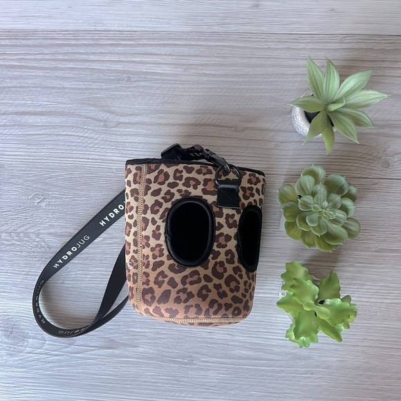 HYDROJUG leopard print pro jug sleeve - Picture 5 of 8